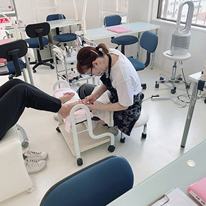 ネイルズレイプロフェッショナルスクールの様子